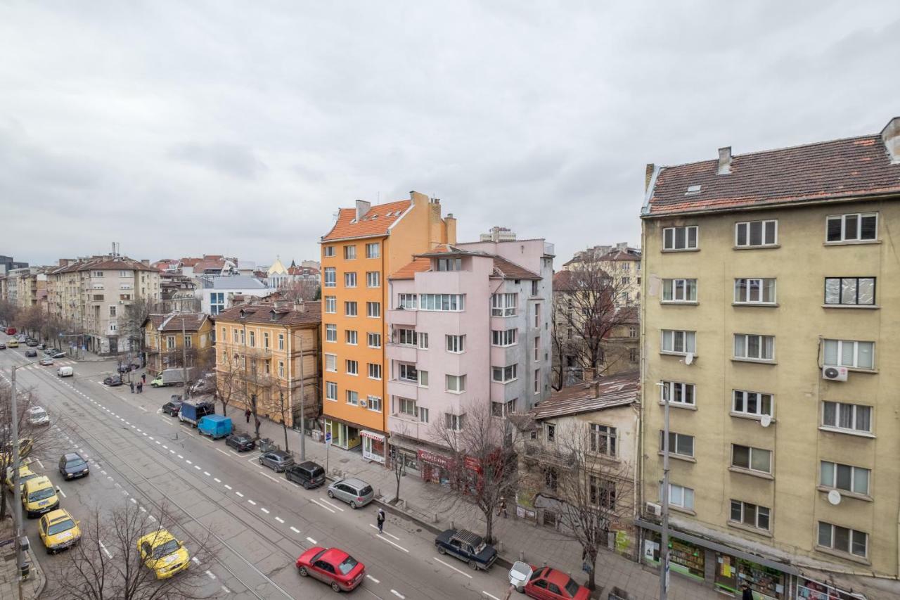 Modern 2 Bedroom Apartment Next To Vitosha Str. Sofia Exteriör bild