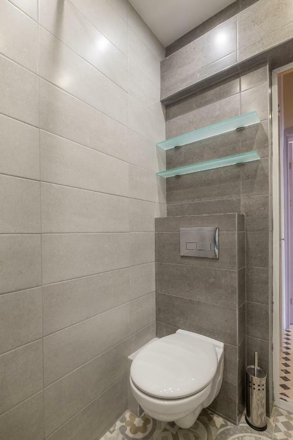Modern 2 Bedroom Apartment Next To Vitosha Str. Sofia Exteriör bild